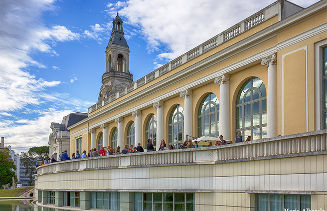 Le palais des congrès - Palais Beaumont à Pau - Pyrénées Dans le cadre majestueux de notre Palais du XIXème siècle, toute l’équipe du Palais des Congrès vous assure la réussite parfaite pour votre mariage.